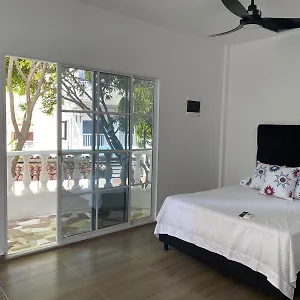  Habitación en casa particular Y Aptos Isabella Colombia